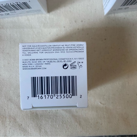 Bobbi Brown Vitamin Enriched Face Base 7ml x1 Brand New Unopened NDD - Picture 2 of 2